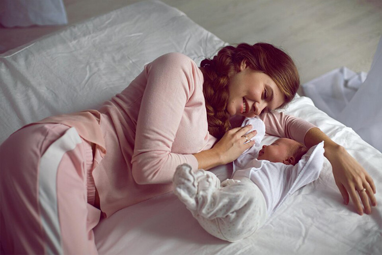 استرس و خستگی یکی از مهم‌ترین عواملی است که باعث کاهش تولید شیر می‌شود. 